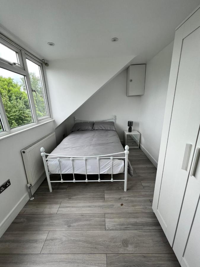 Lovely 2 Bedroom Flat With Roof Terrace In London Nw6 Esterno foto