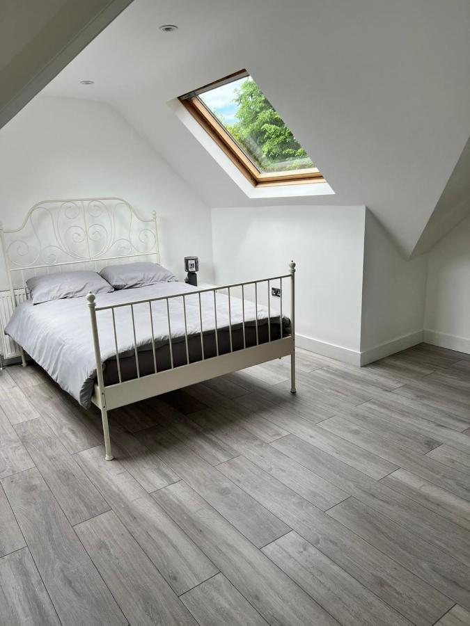 Lovely 2 Bedroom Flat With Roof Terrace In London Nw6 Esterno foto