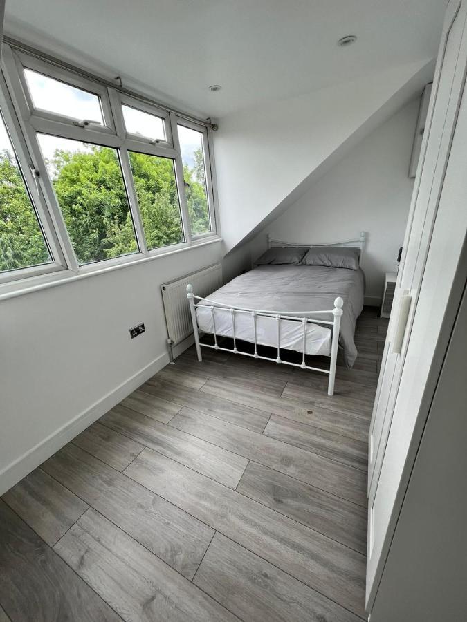 Lovely 2 Bedroom Flat With Roof Terrace In London Nw6 Esterno foto