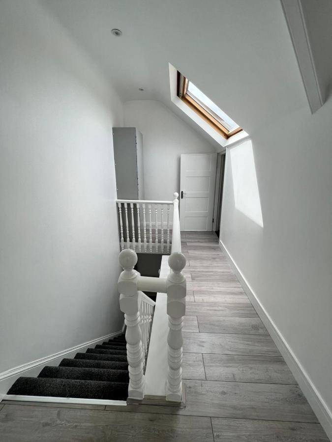 Lovely 2 Bedroom Flat With Roof Terrace In London Nw6 Esterno foto